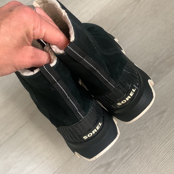 Sorel Kinetic boots size 9 leather suede booties black wedges zipper winter - Picture 6 of 13